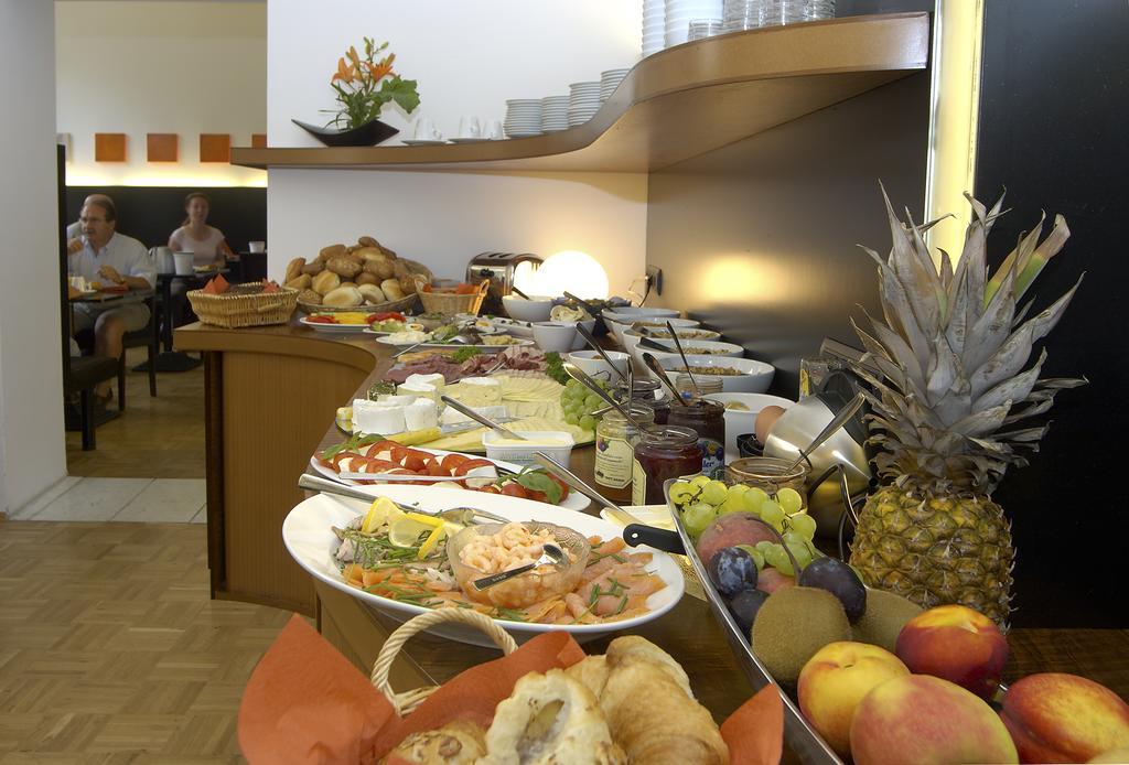 קונסטנץ Abc Hotel מראה חיצוני תמונה